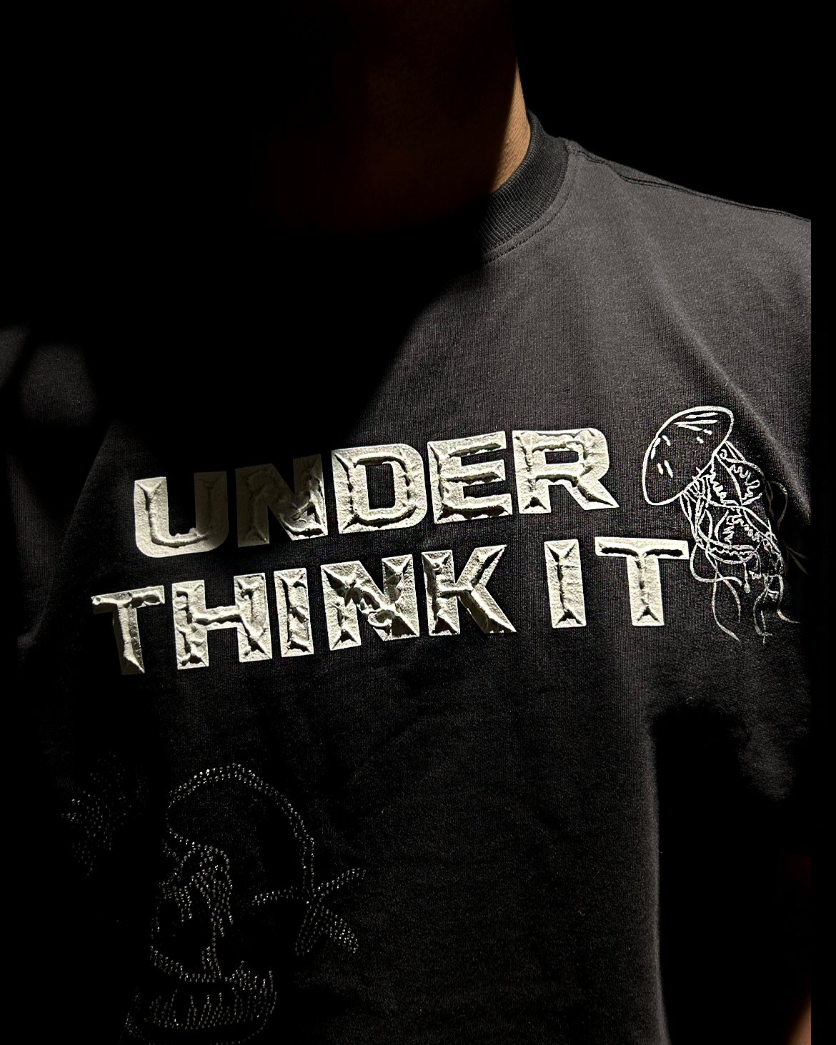 UNDERTHINK TEE - BLACK